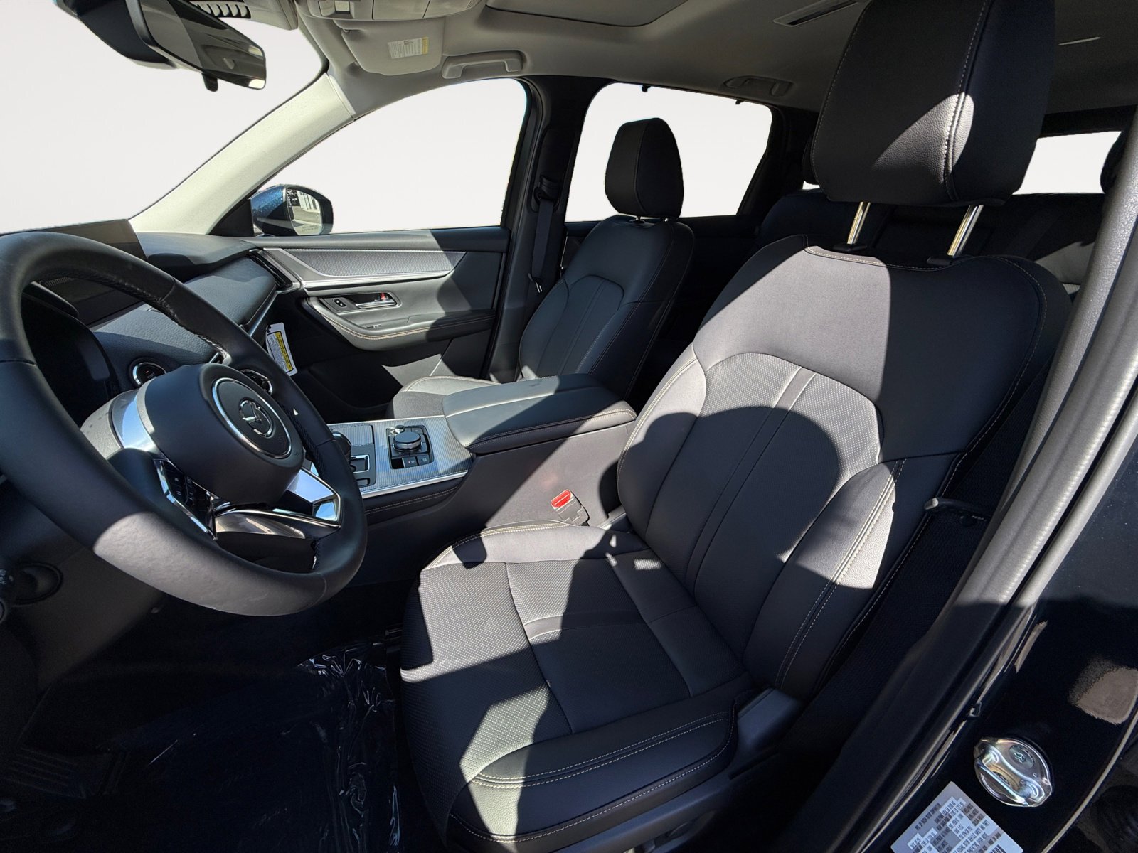 2025 Mazda CX-90 Preferred photo 9