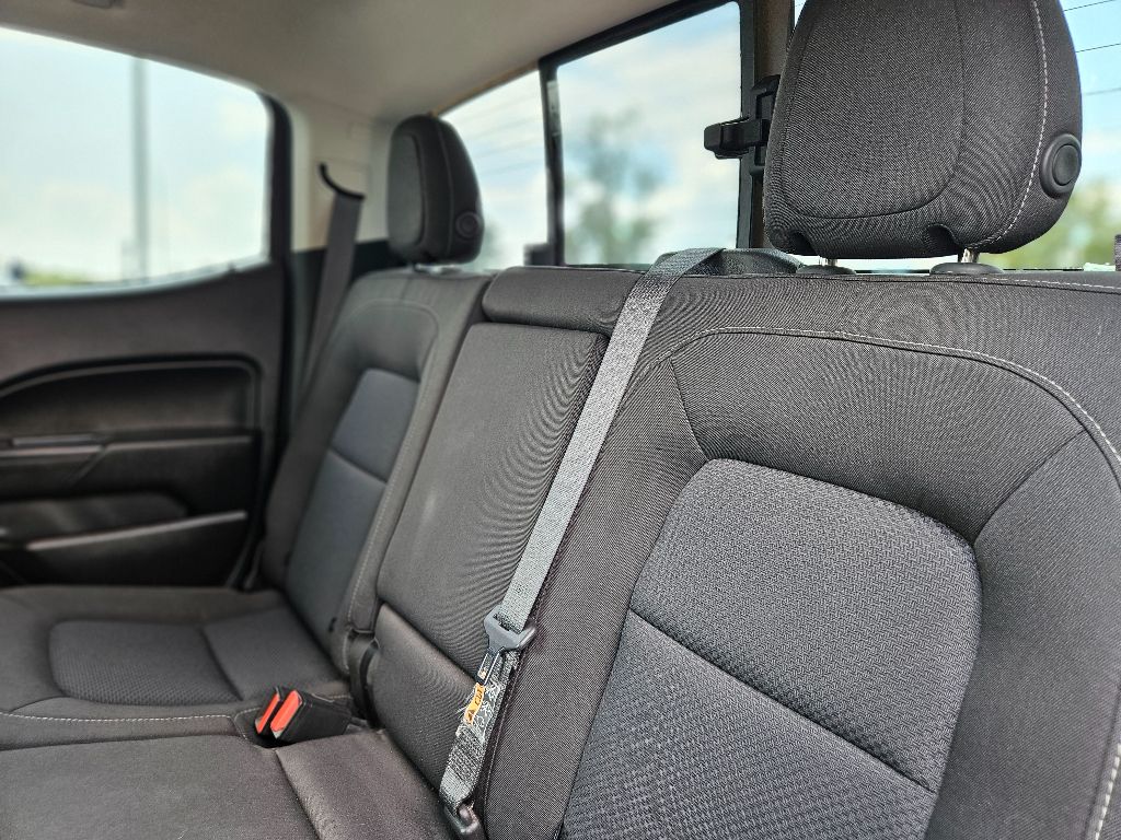 2020 Chevrolet Colorado LT photo 26
