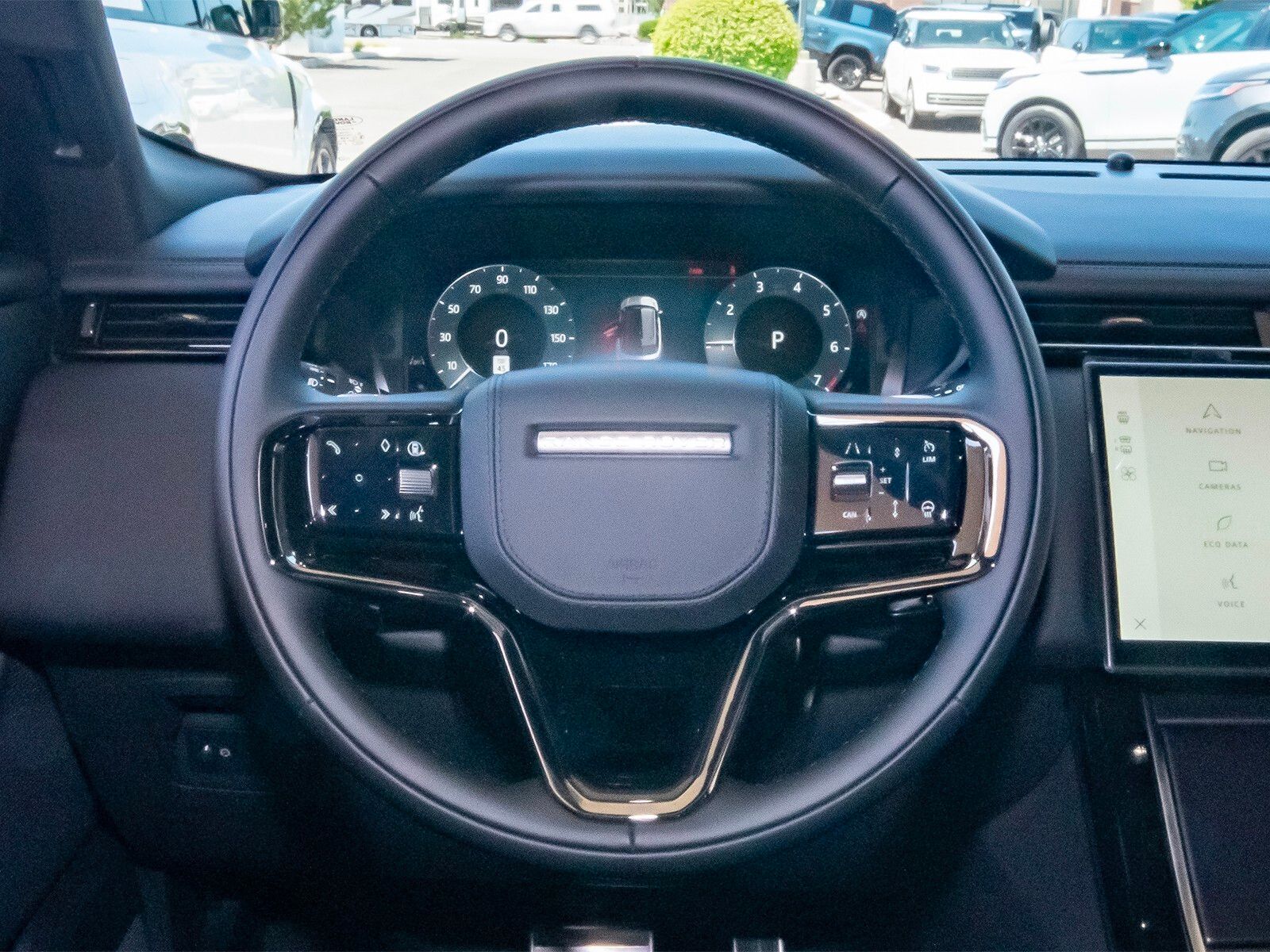 2026 Land Rover Range Rover Velar SE photo 13