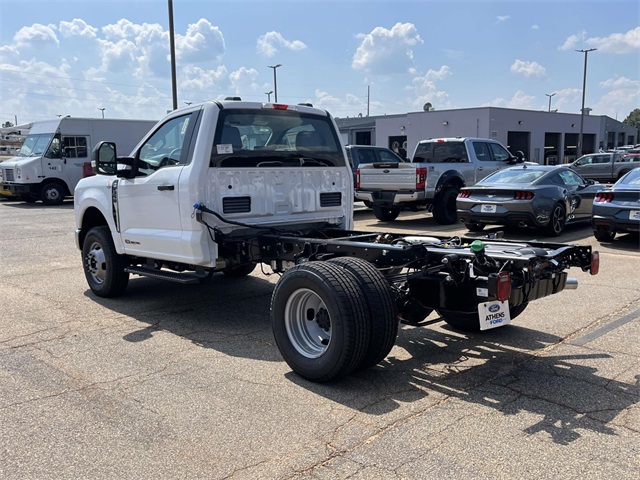2026 Ford F-350 photo 4