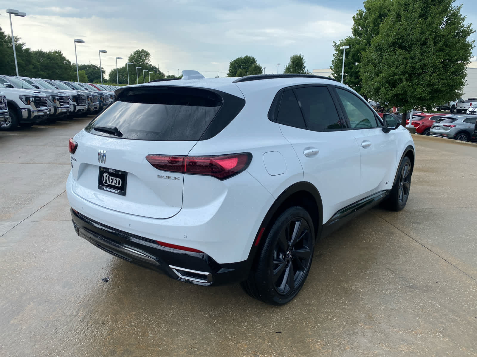 2025 Buick Envision Sport Touring photo 6