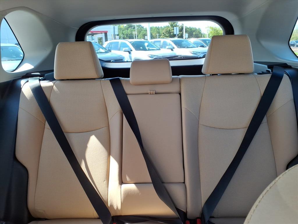 2025 Toyota RAV4 LE photo 13