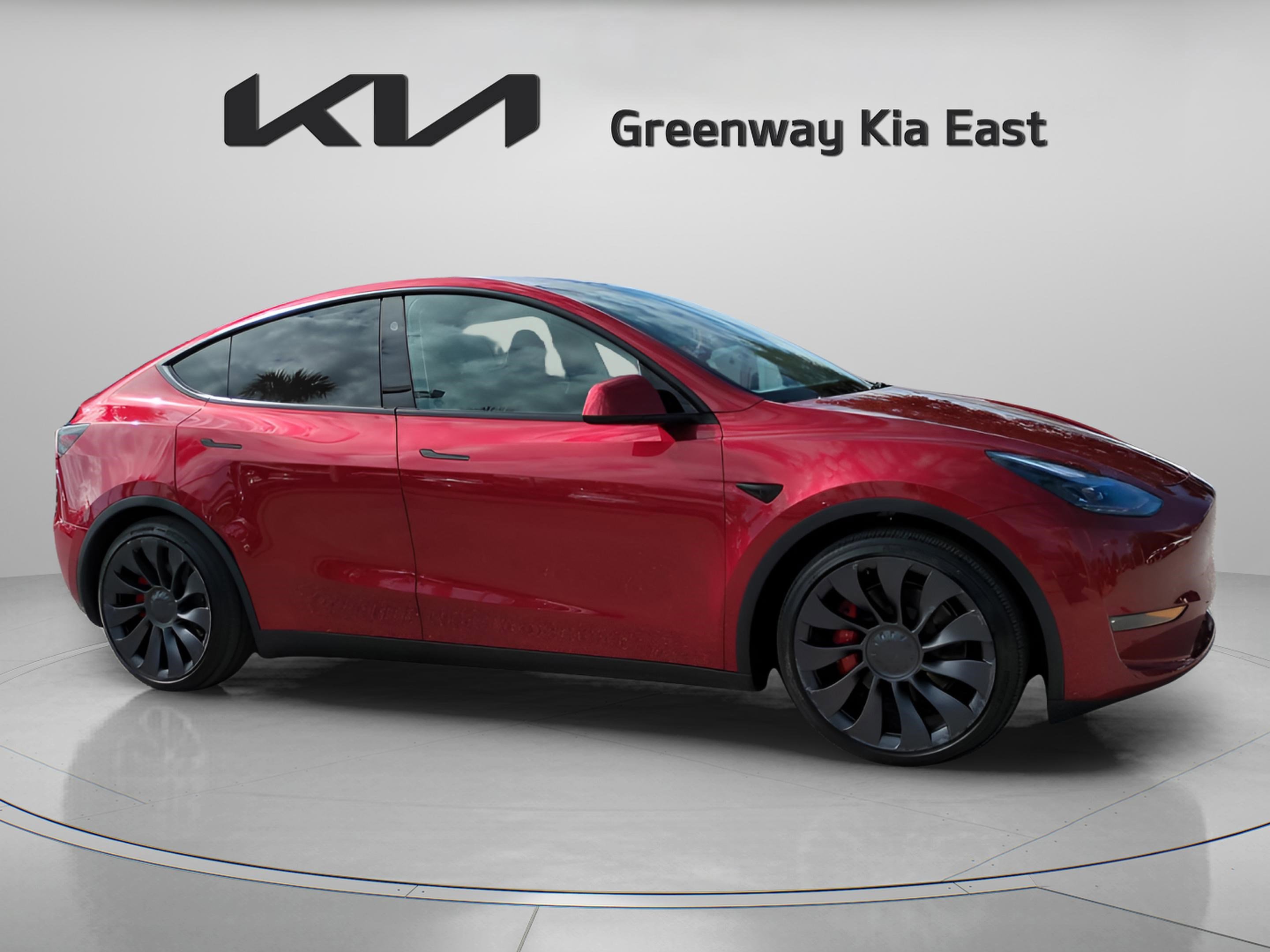 2025 Tesla Model Y Performance's photo