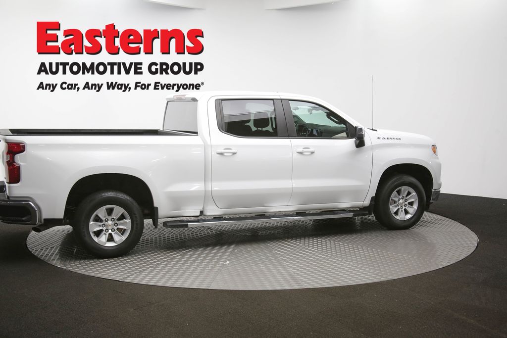 2024 Chevrolet Silverado 1500 LT photo 30