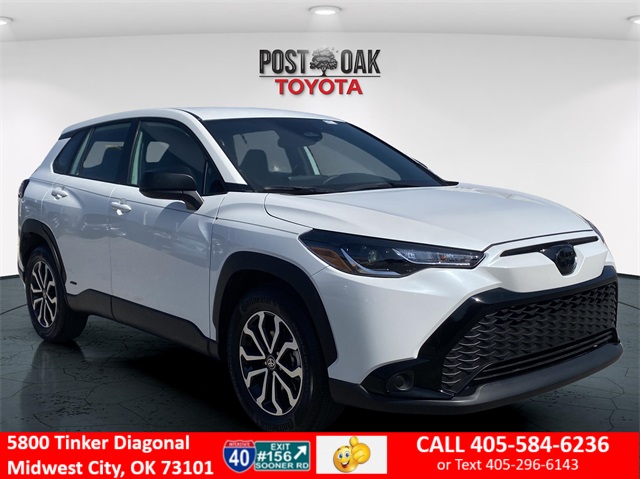 2023 Toyota Corolla Cross S's photo