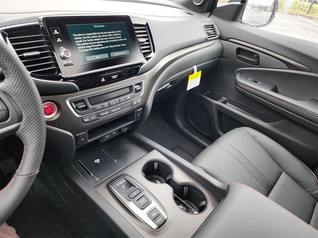 2025 Honda Ridgeline TrailSport photo 28