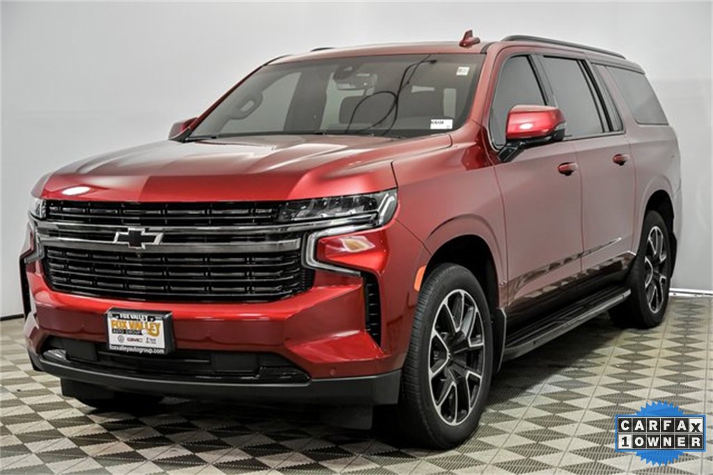 2022 Chevrolet Suburban RST photo 4