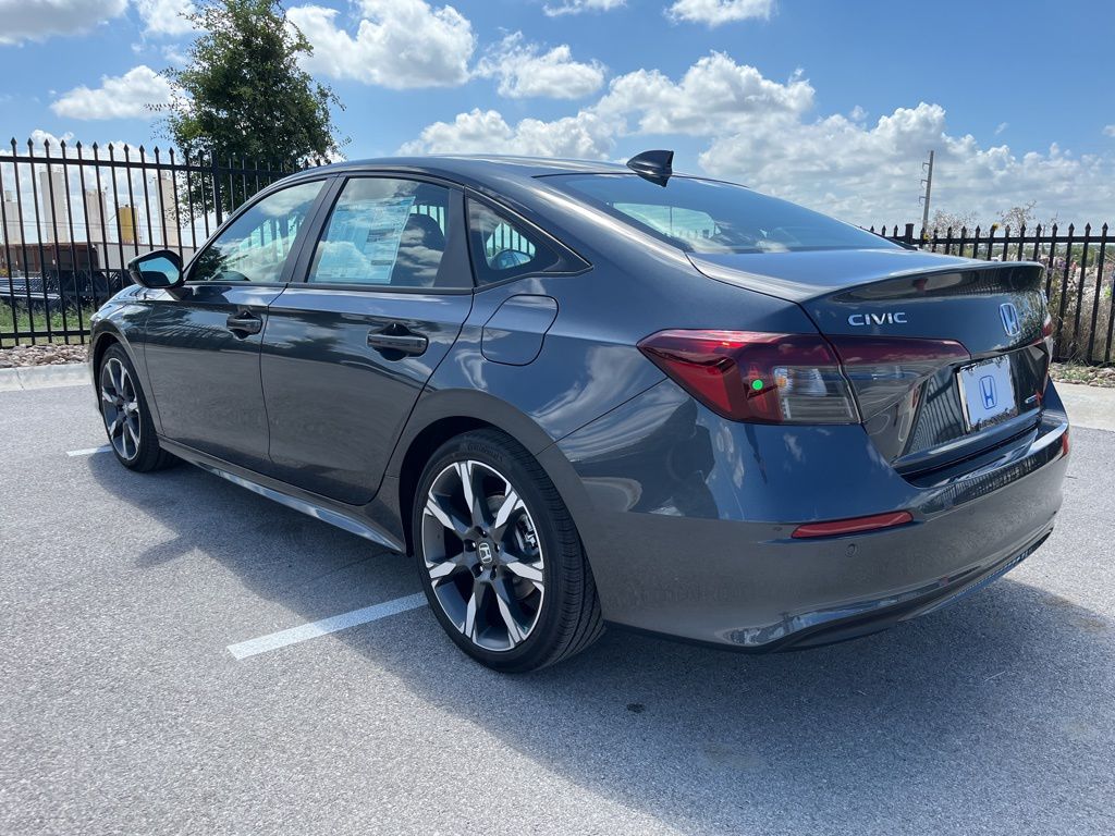 2025 Honda Civic Hybrid Sport Touring photo 4