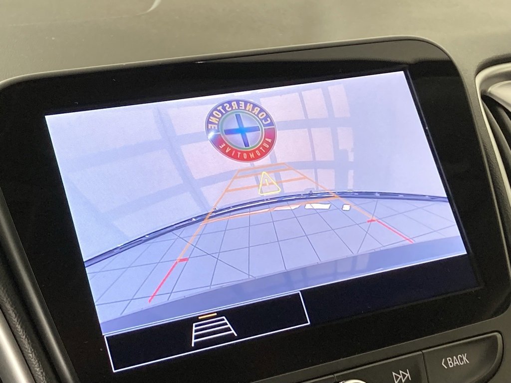 2024 Chevrolet Malibu 1LT photo 4