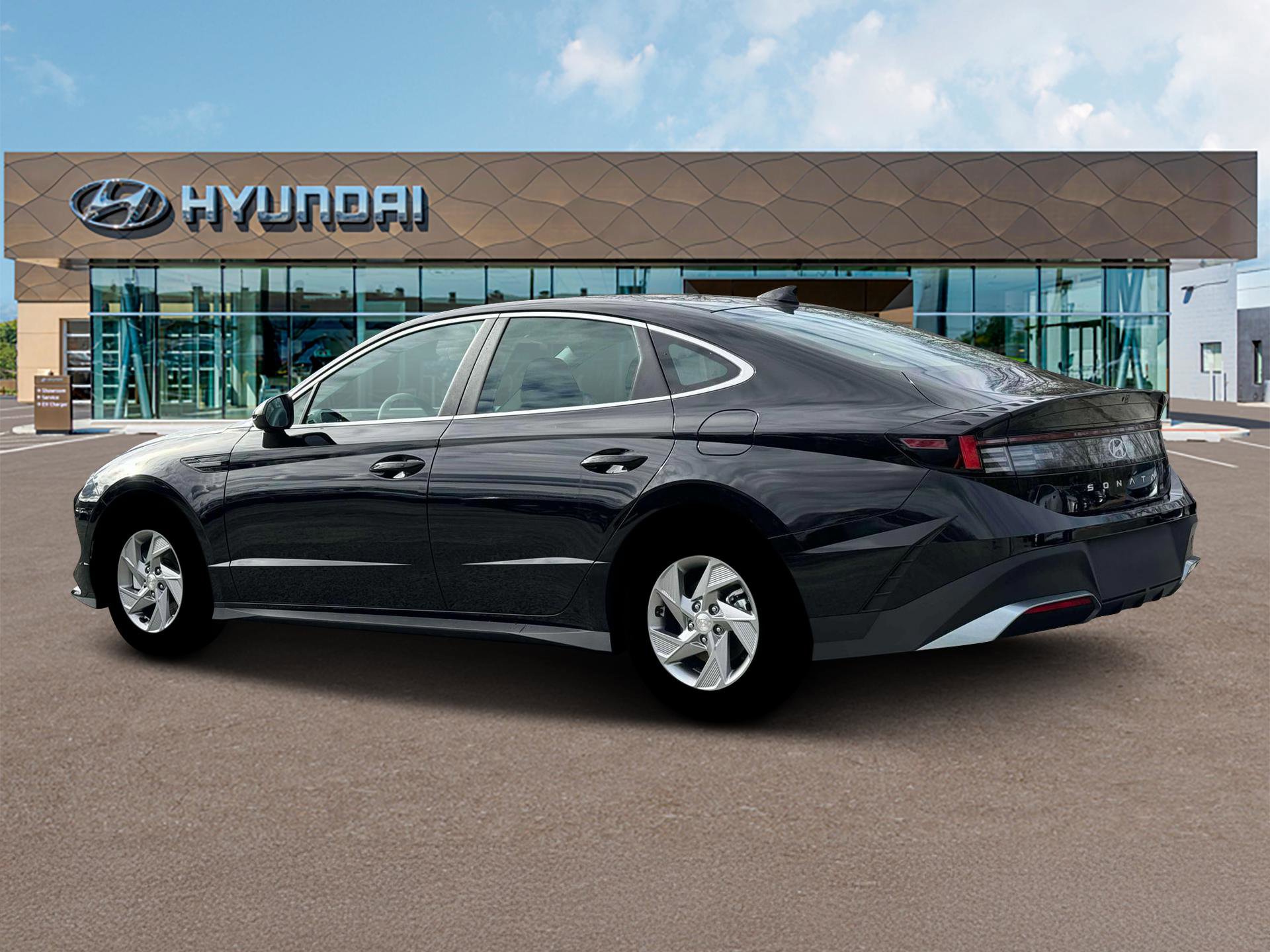 2025 Hyundai Sonata SE photo 2