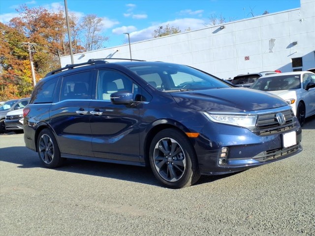 2023 Honda Odyssey Elite's photo