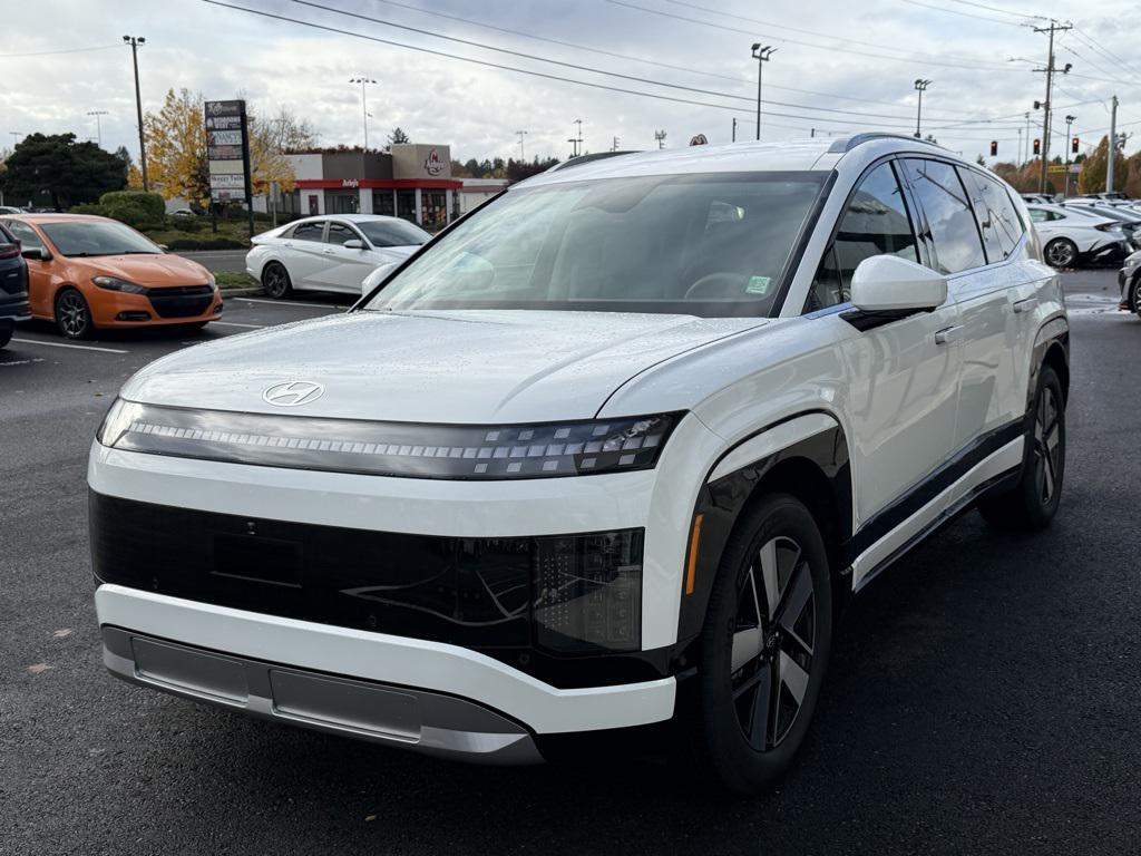 2026 Hyundai Ioniq SEL photo 4