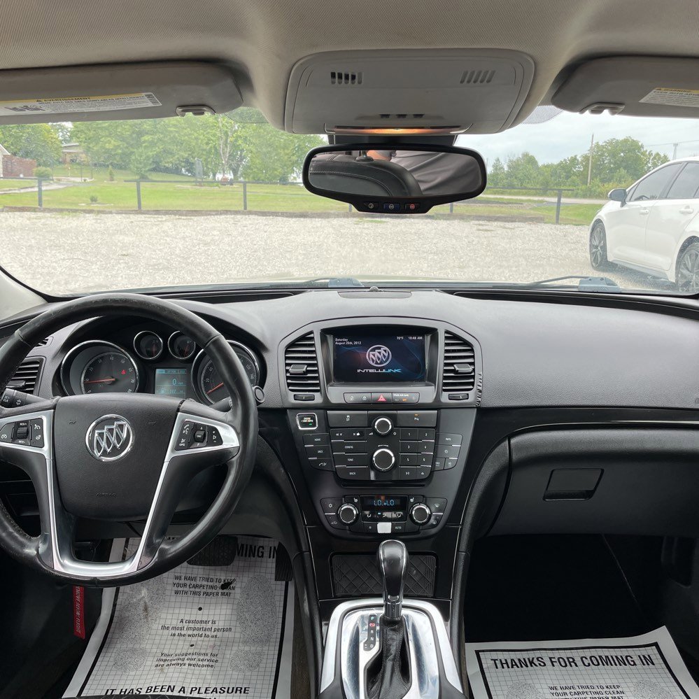 2013 Buick Regal Premium I photo 14