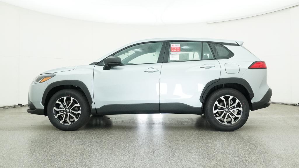 2025 Toyota Corolla Cross XLE XSE photo 9
