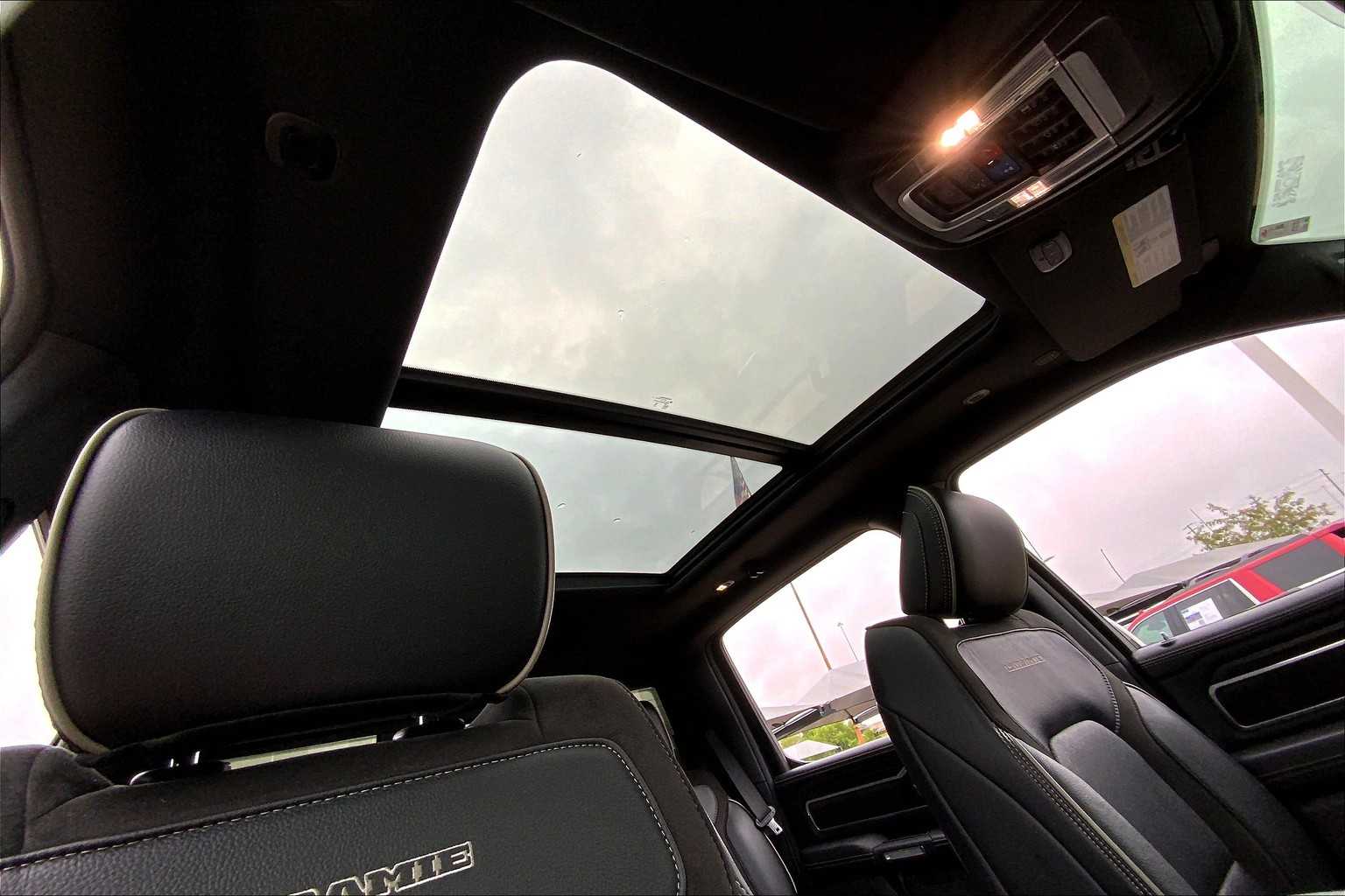 2023 Ram 1500 Laramie photo 11