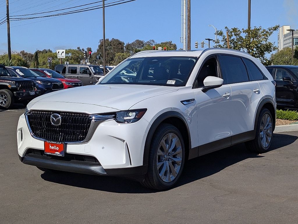 2026 Mazda CX-90 3.3 Turbo Preferred photo 4
