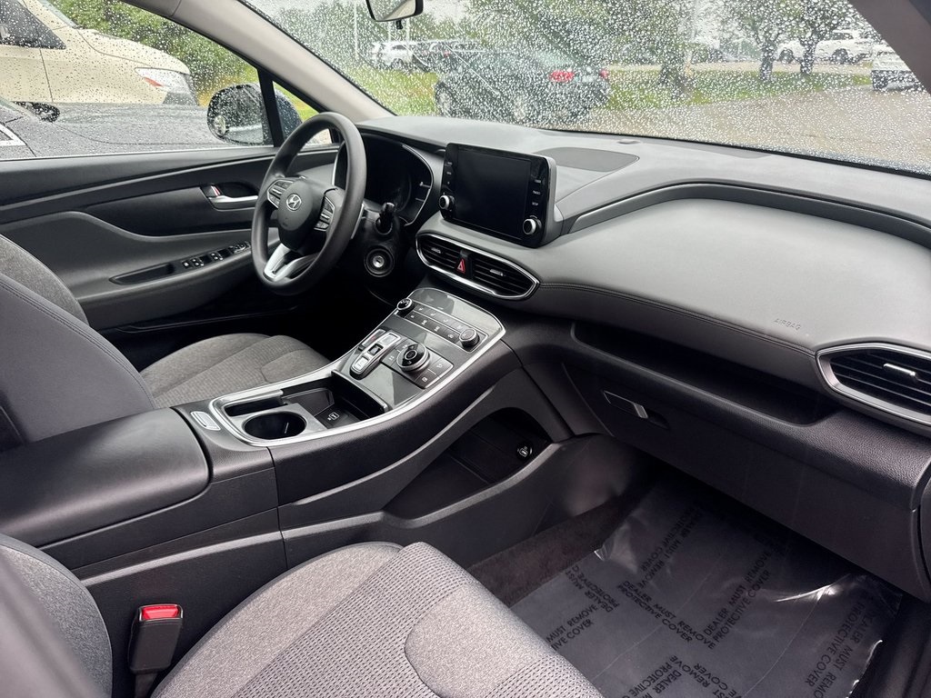 2022 Hyundai Santa Fe SE photo 14