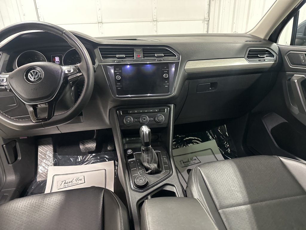 2021 Volkswagen Tiguan R-Line Black SEL photo 14