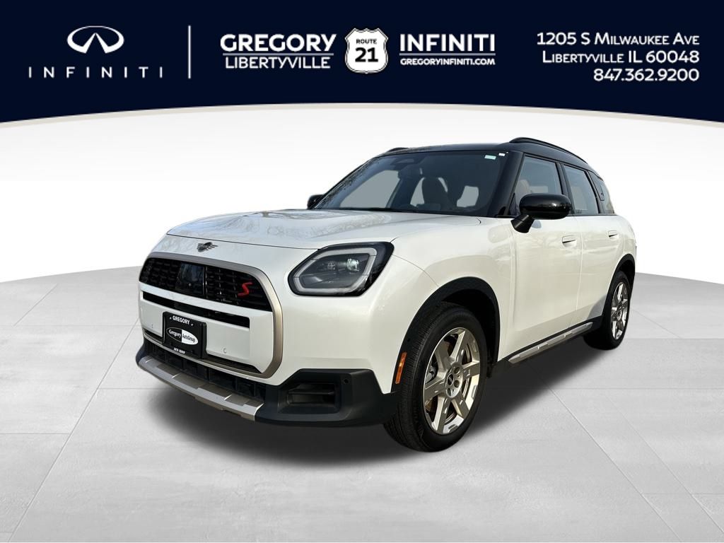 2025 MINI Countryman S's photo