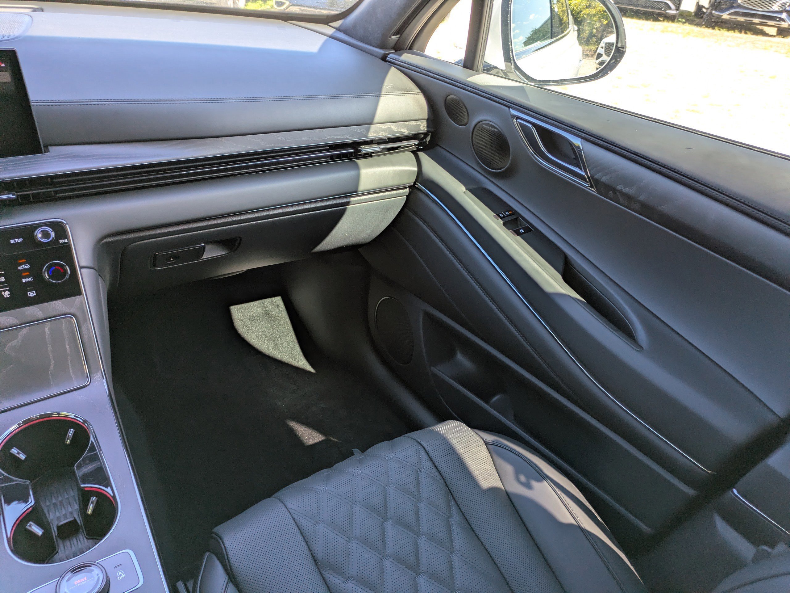 2026 Genesis GV80 Coupe 3.5T Prestige photo 11