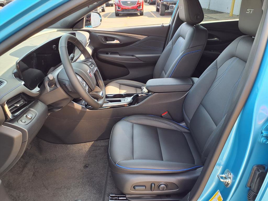 2026 Buick Envista ST photo 4