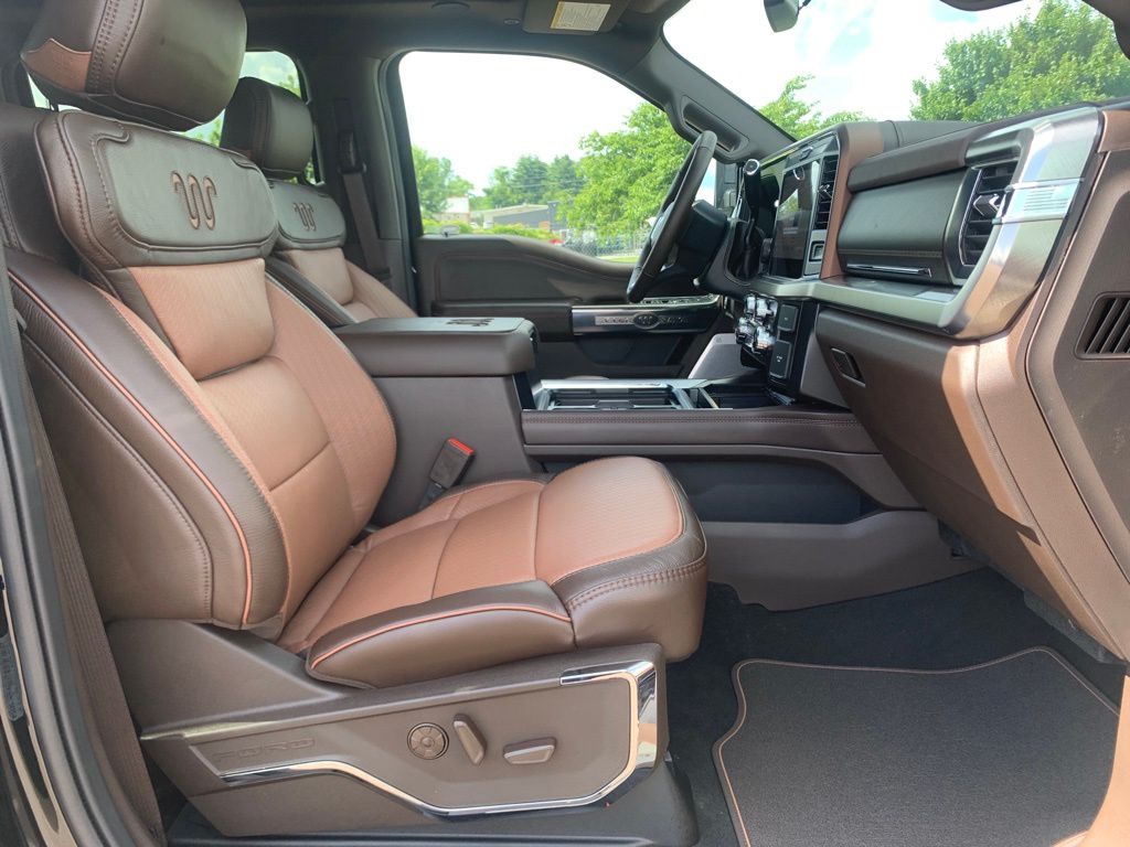 2025 Ford F-250 King Ranch photo 26