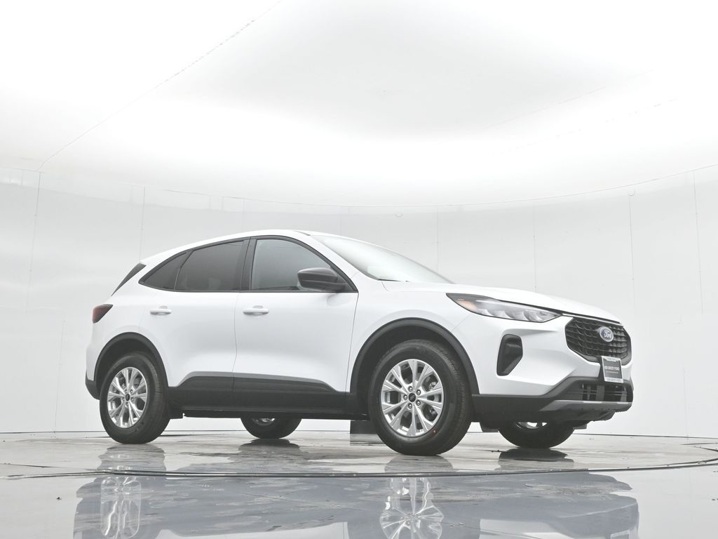 2025 Ford Escape Active photo 2