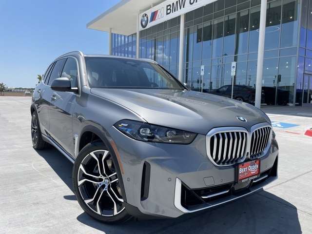 2026 BMW X5 40i's photo