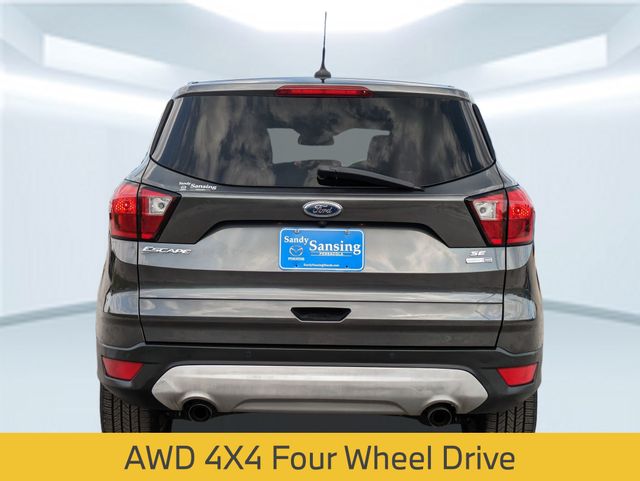 2019 Ford Escape SE photo 4