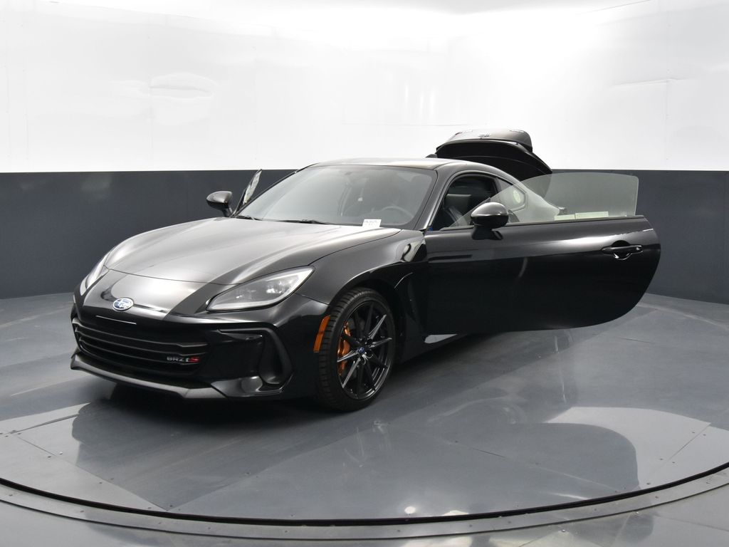 2025 Subaru BRZ tS photo 29