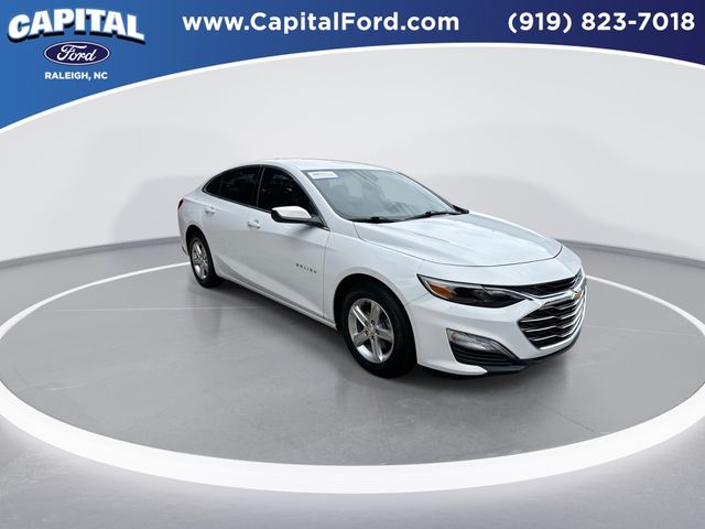 2024 Chevrolet Malibu LS photo 2