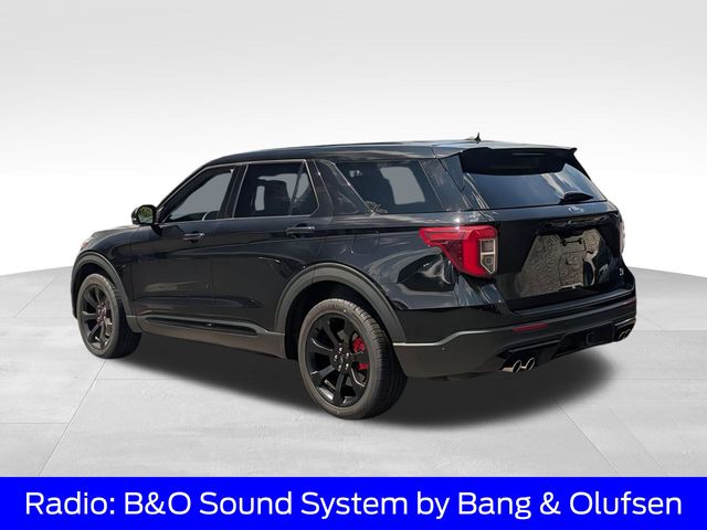 2021 Ford Explorer ST photo 4