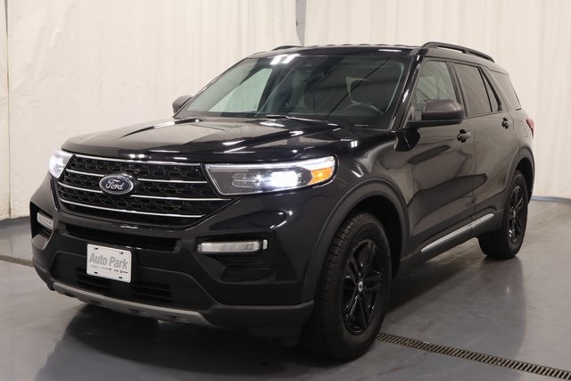 2023 Ford Explorer XLT photo 4