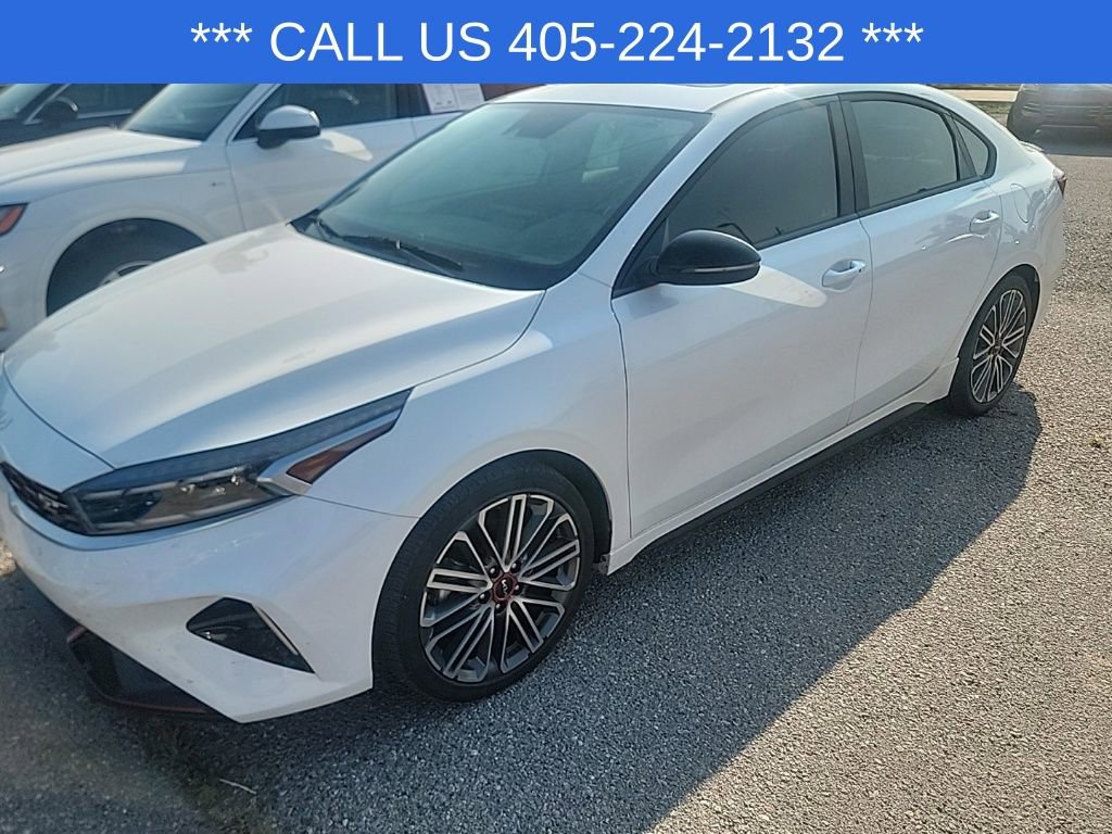 2022 Kia Forte GT photo 2