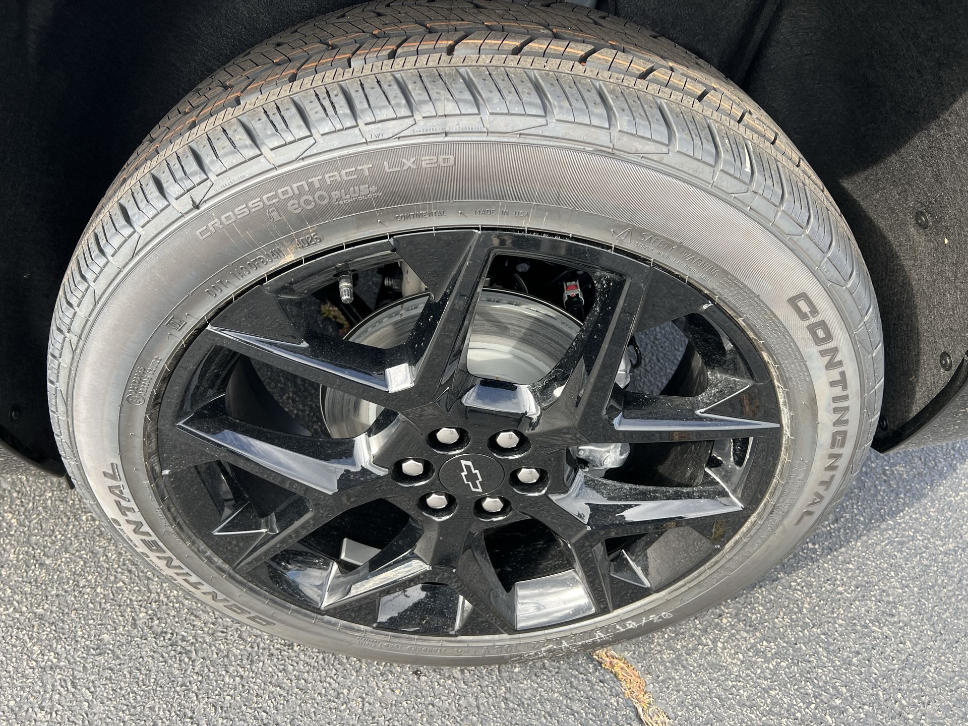 2026 Chevrolet Traverse RS photo 3