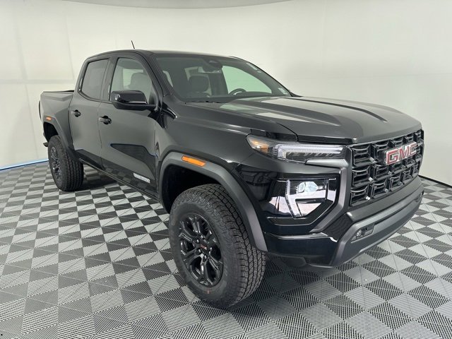2025 GMC Canyon Elevation's photo