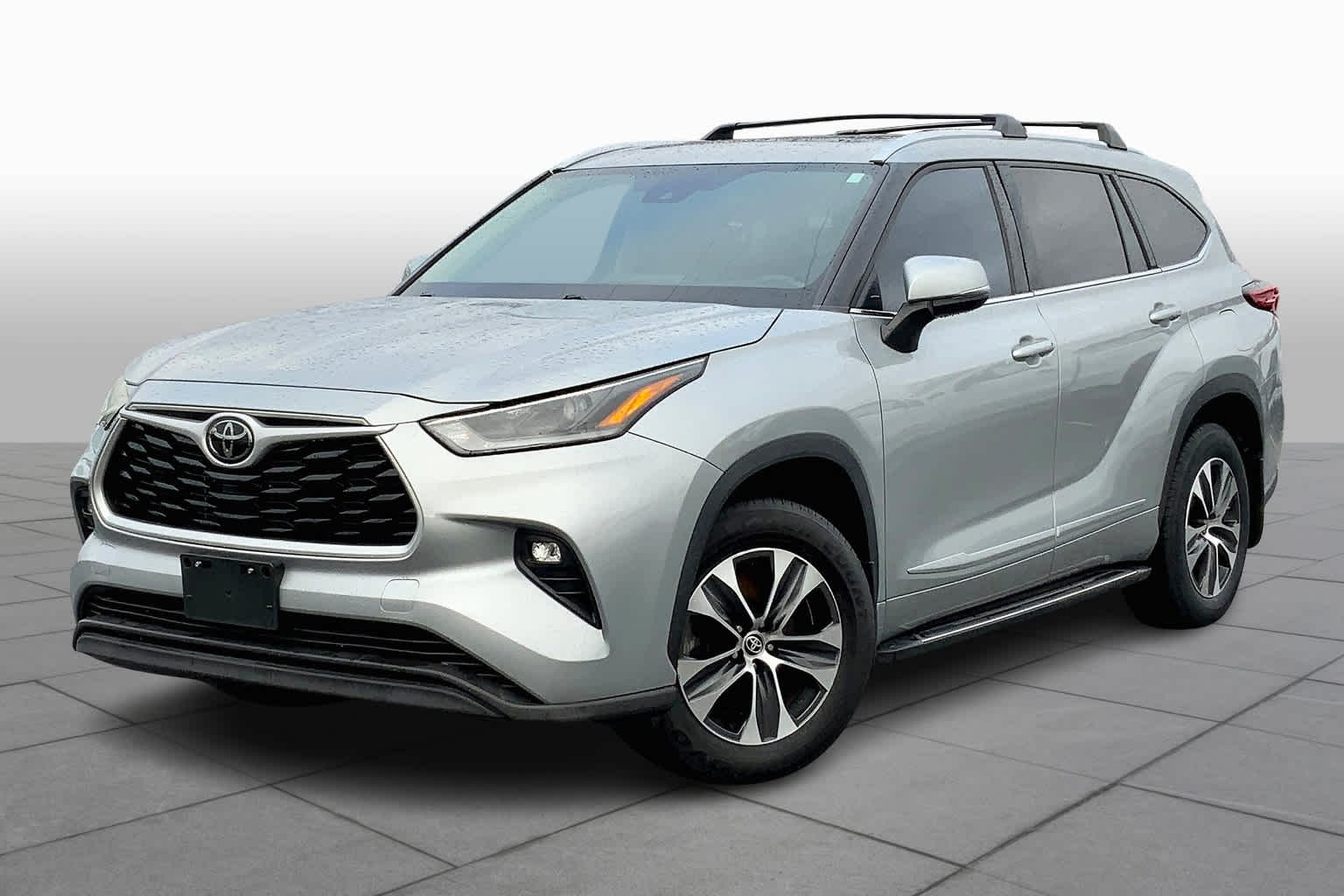 Pre-Owned 2021 Toyota Highlander XLE Sport Utility in Columbus # ...