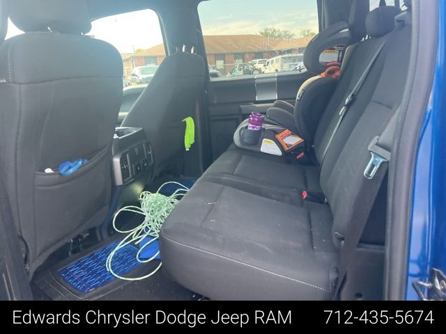 2017 Ford F-150 XLT photo 30