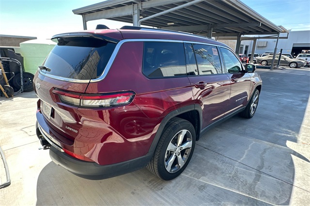 2021 Jeep Grand Cherokee Limited photo 2