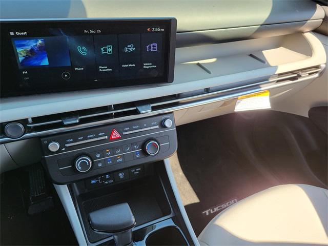 2025 Hyundai Tucson SE photo 14