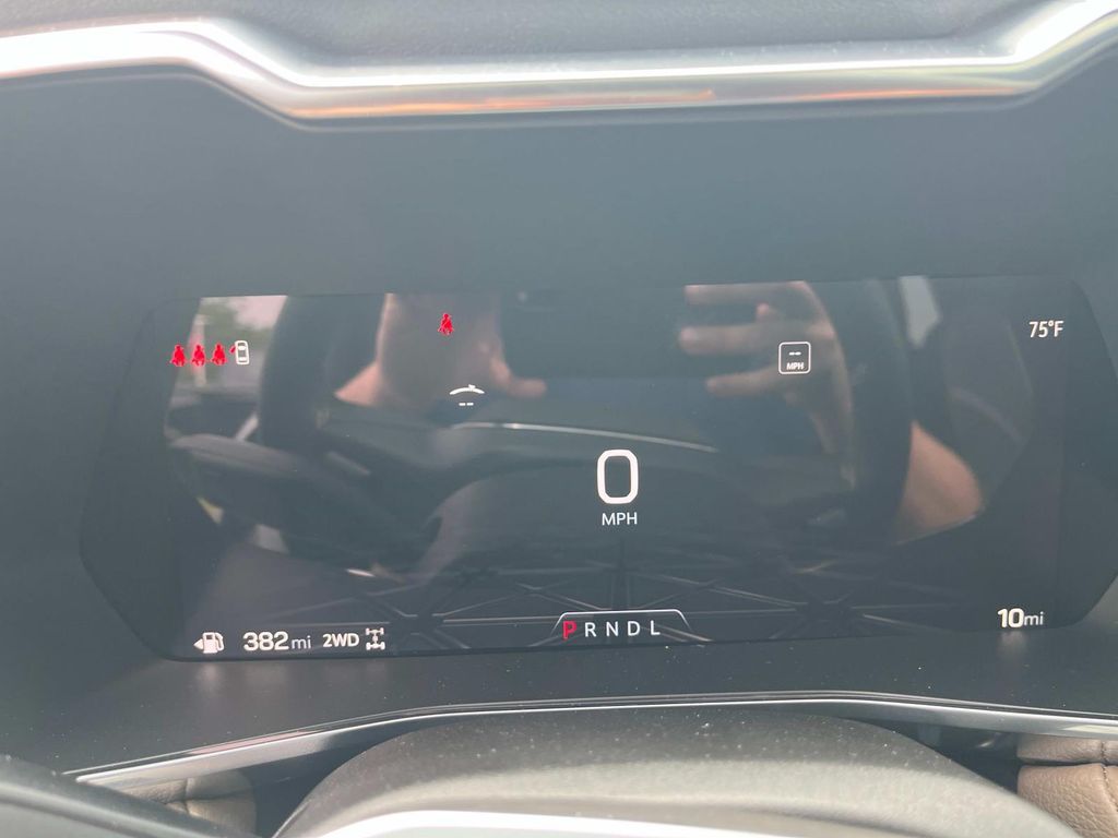 2026 Gmc Canyon Denali photo 19