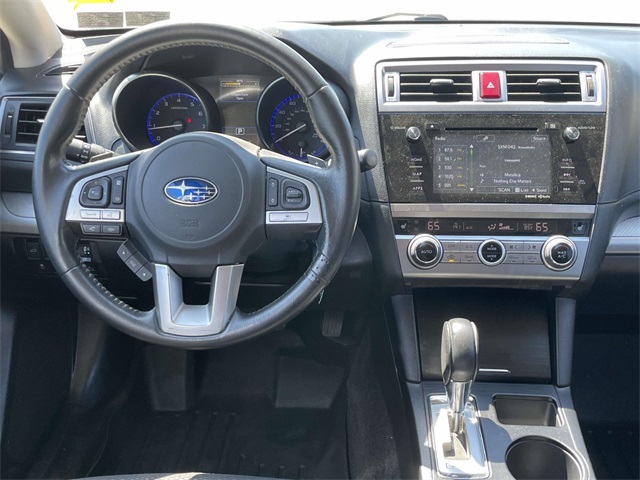 2015 Subaru Outback Premium photo 17