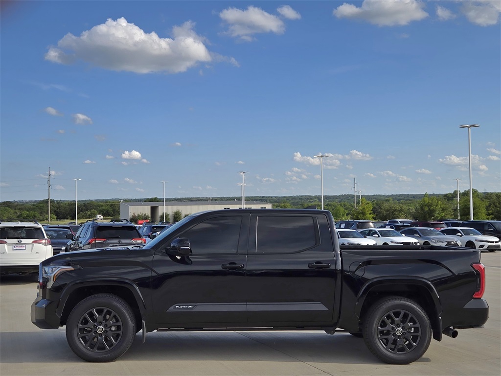 2024 Toyota Tundra Platinum photo 4