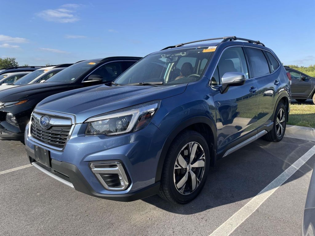 2021 Subaru Forester Touring photo 2