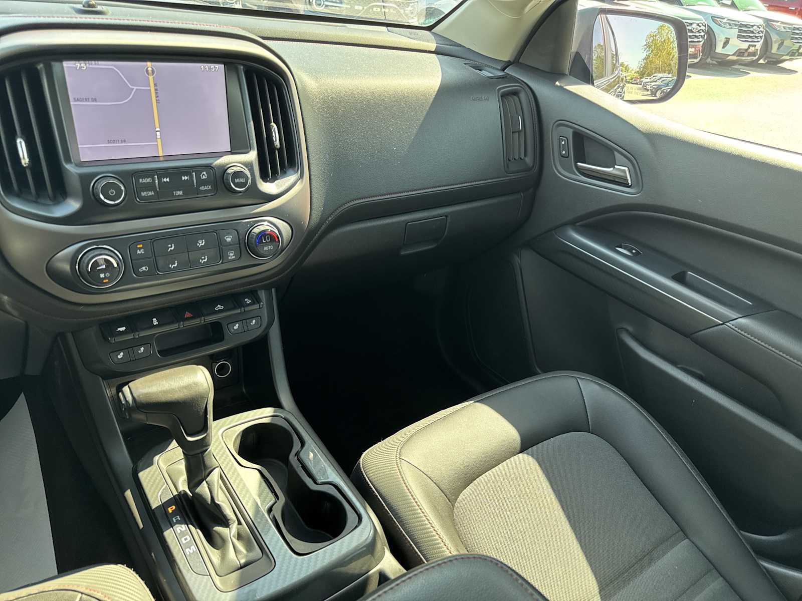 2015 Gmc Canyon SLE photo 21