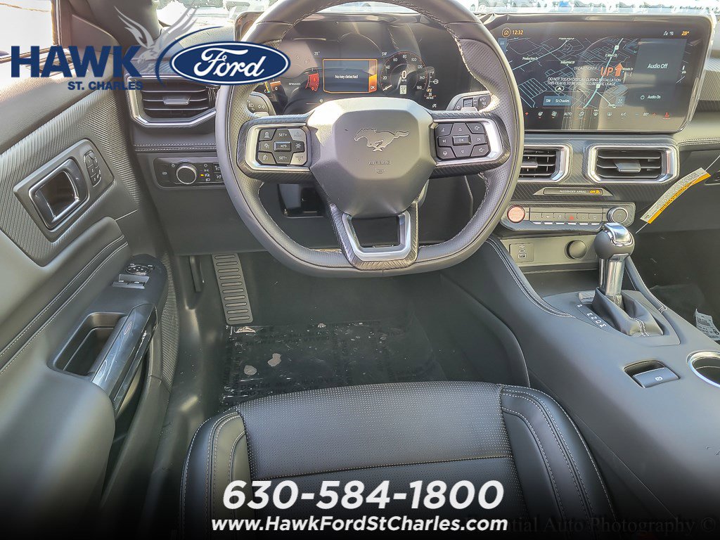 2026 FORD MUSTANG - Image 9