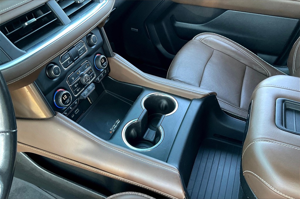 2022 CHEVROLET SUBURBAN - Image 15