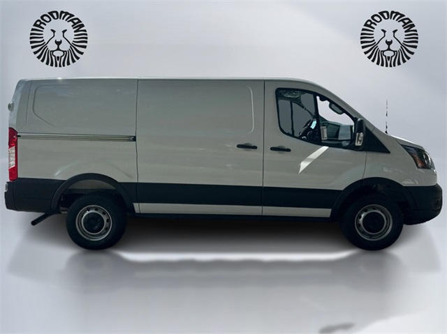 2025 Ford Transit Cargo Van photo 4
