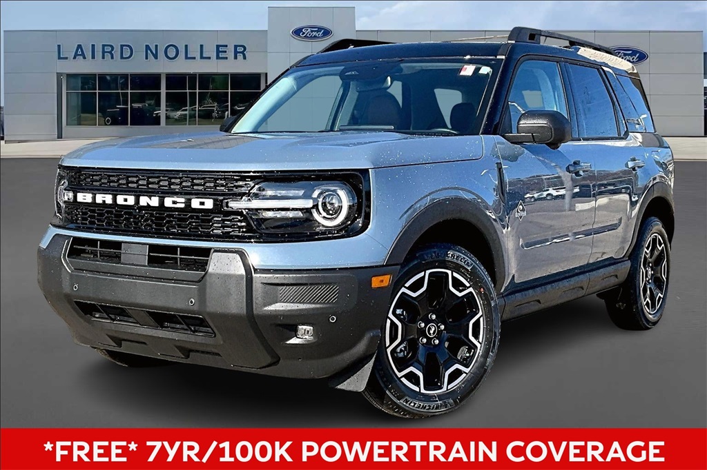 2025 Ford Bronco Sport Outer Banks's photo