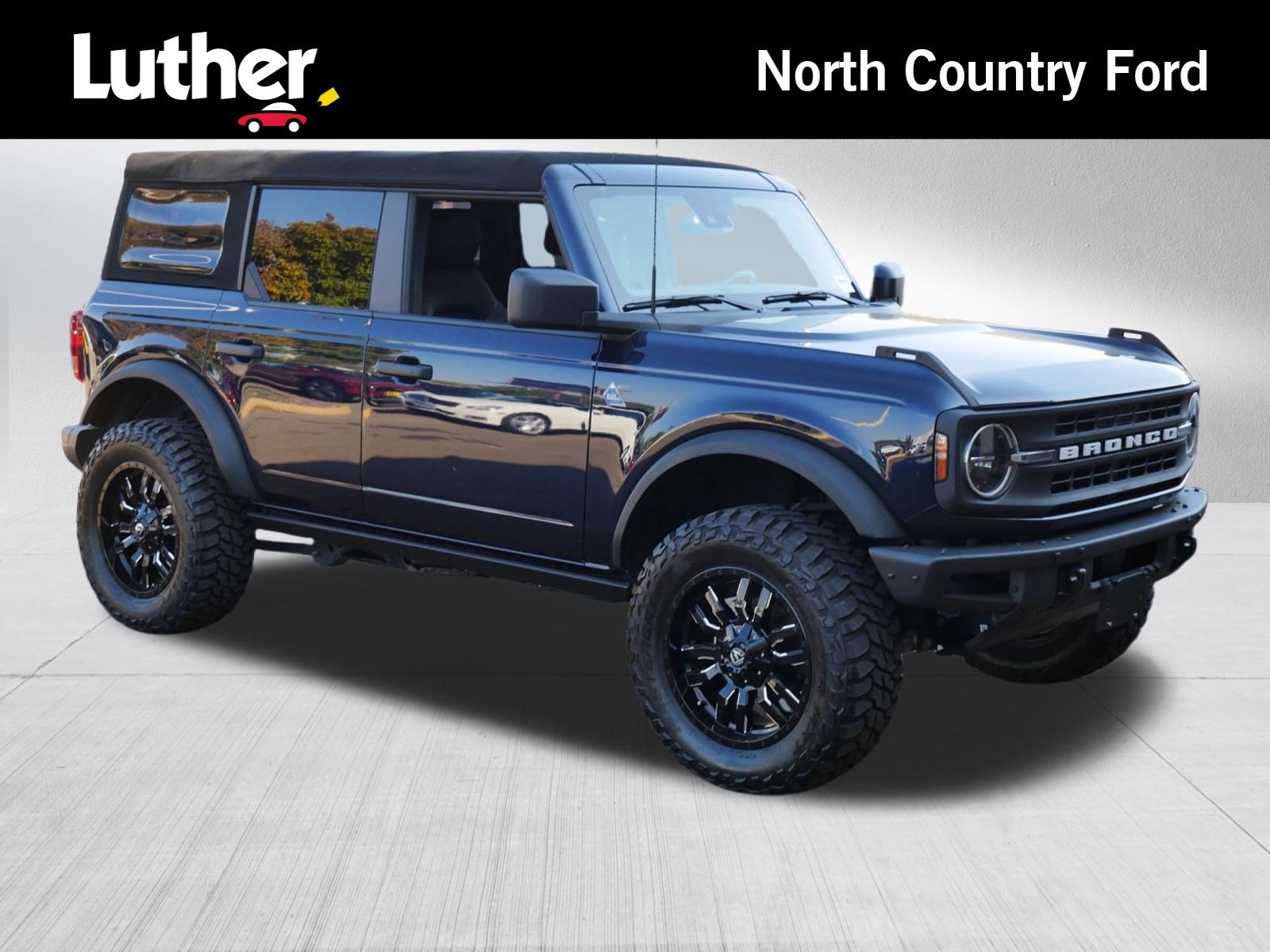 2021 Ford Bronco 4-Door Black Diamond's photo